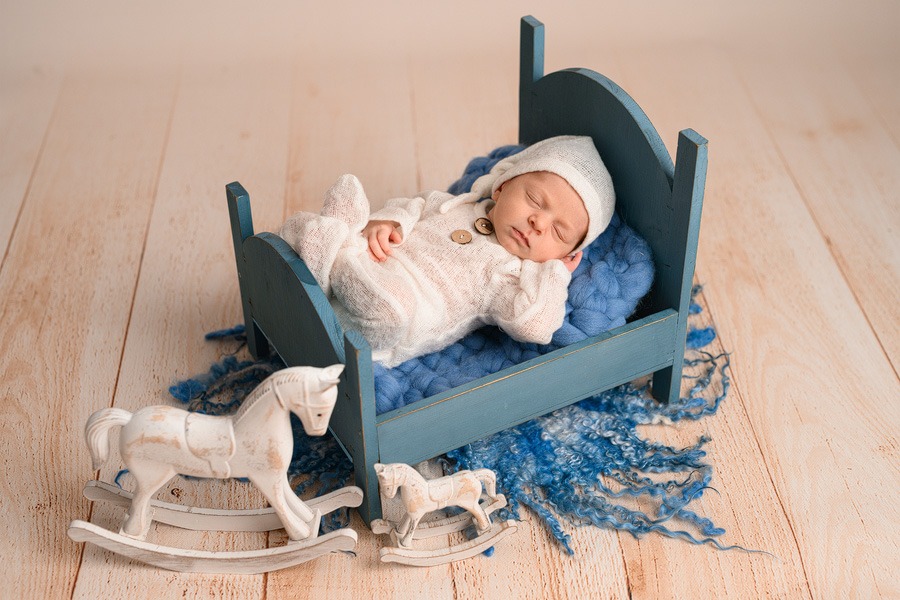 Neugeborenenfotografie Regensburg - Babyfotos mit viel Liebe zum Detail